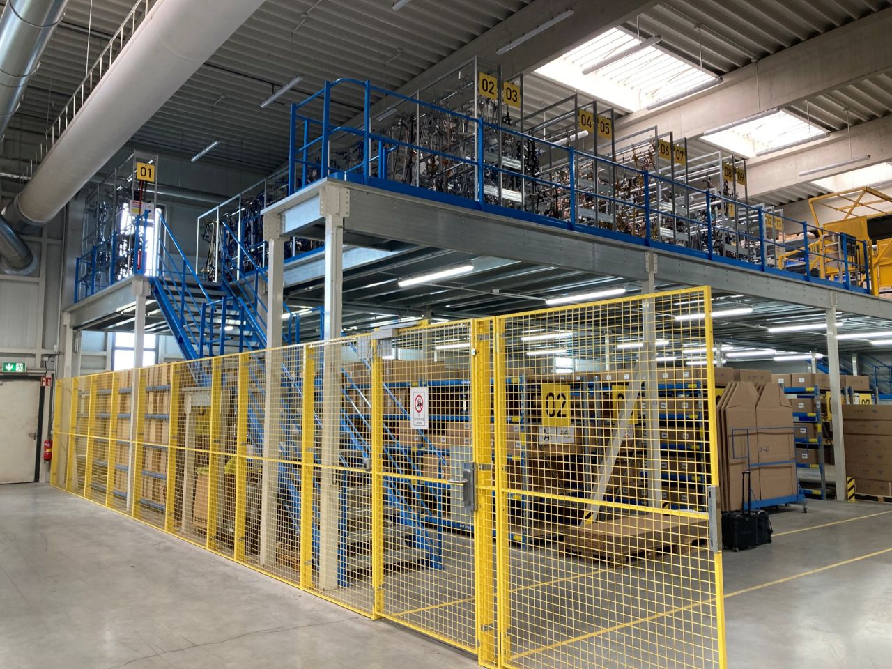 Standard Lagerbühne